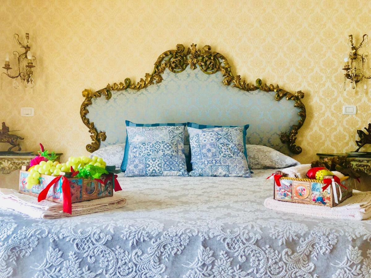 Bed and Breakfast Dimora Umberto Катания Экстерьер фото
