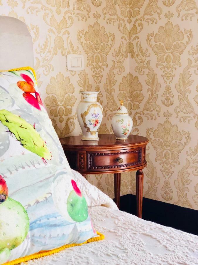 Bed and Breakfast Dimora Umberto Катания Экстерьер фото