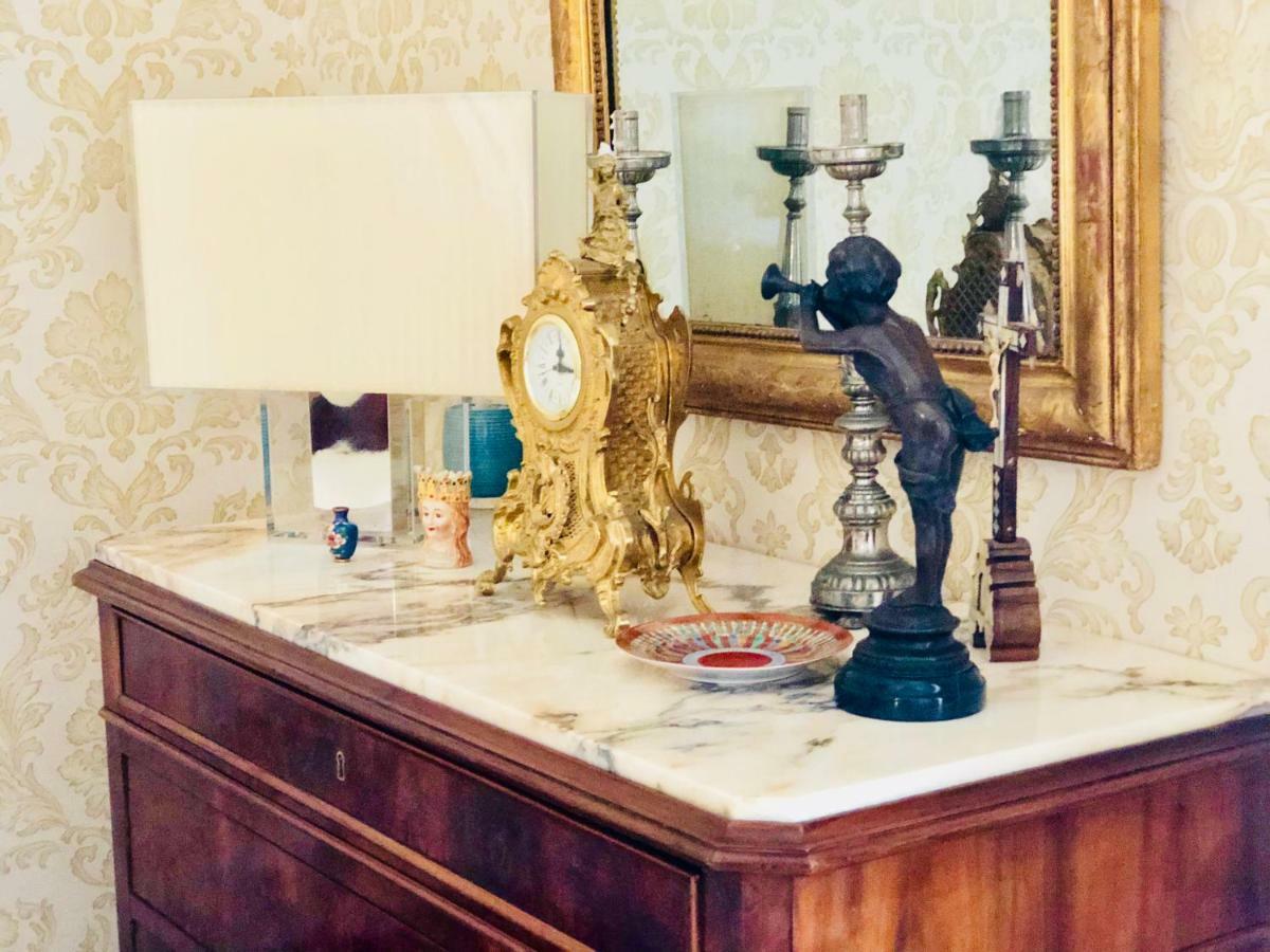 Bed and Breakfast Dimora Umberto Катания Экстерьер фото